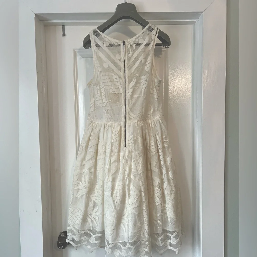 Anthropologie MAEVE Pineapple lace dress - Size 6 - Picture 7 of 10